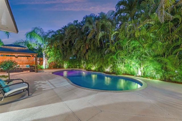 6651 SW 148th Court, Miami, FL 33193
