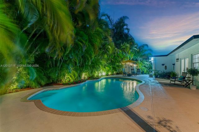6651 SW 148th Court, Miami, FL 33193