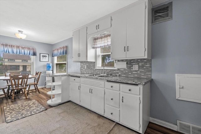 637 Oak STREET, South Milwaukee, WI 53172