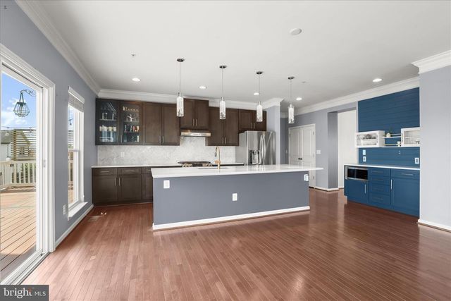 505 HATTIES LN, New Market, MD 21774