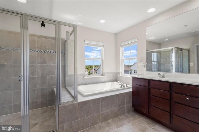 505 HATTIES LN, New Market, MD 21774