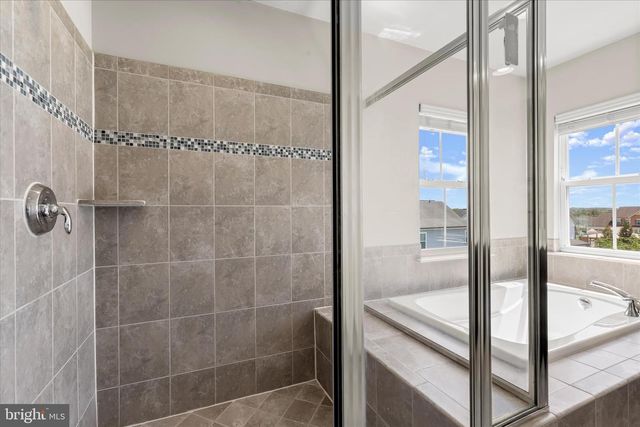 505 HATTIES LN, New Market, MD 21774