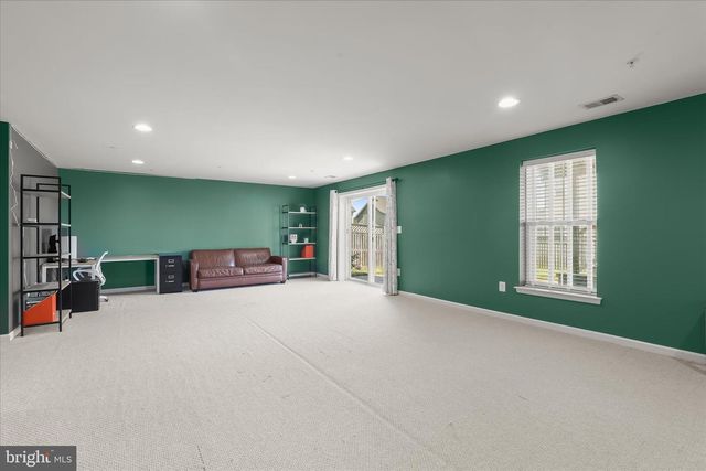 505 HATTIES LN, New Market, MD 21774