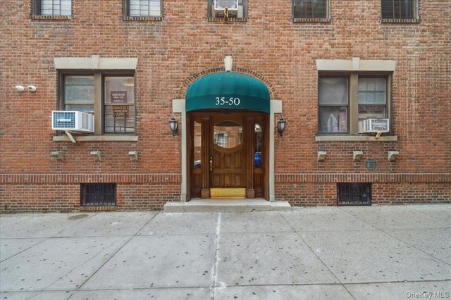3550 82nd Street 2B, Jackson Heights, NY 11372