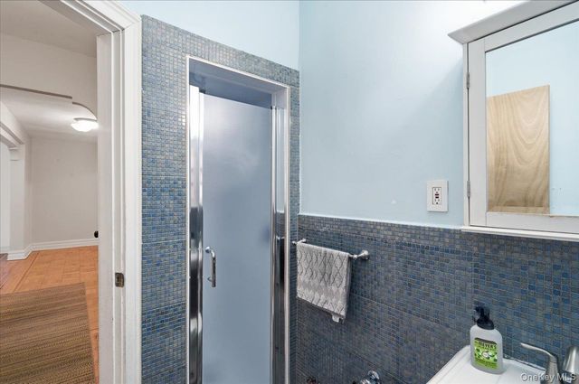 3550 82nd Street 2B, Jackson Heights, NY 11372