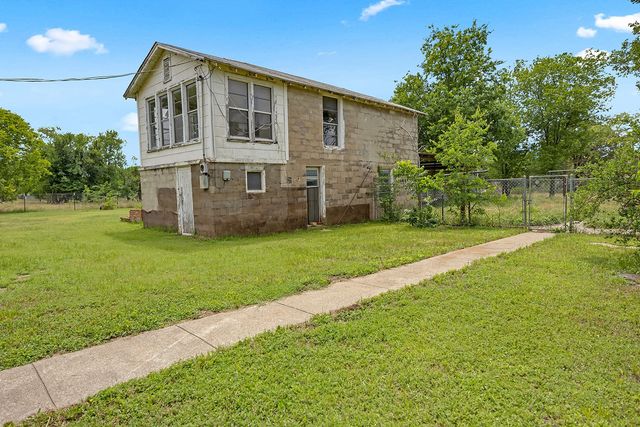 601 John Street, Morgan, TX 76671