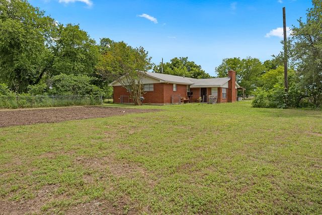 601 John Street, Morgan, TX 76671