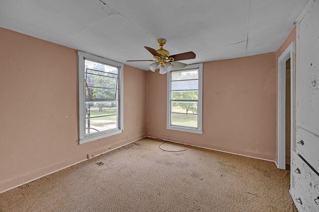 601 John Street, Morgan, TX 76671