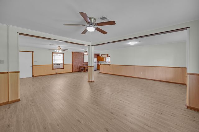 601 John Street, Morgan, TX 76671