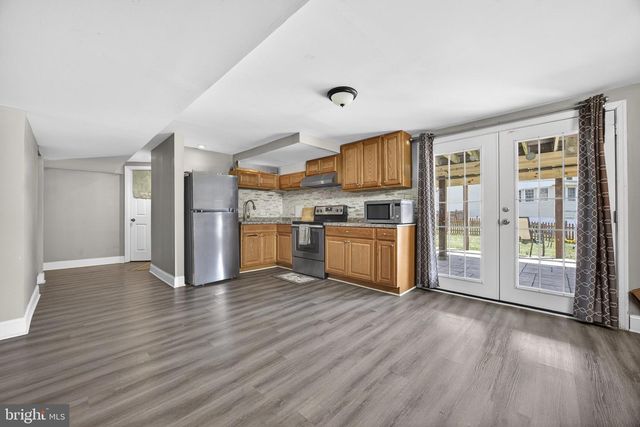 6720 HUNTER RD, Elkridge, MD 21075