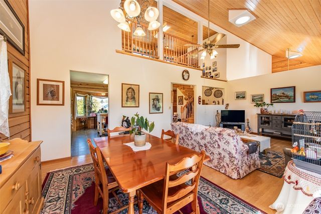 1688 Finn Hall Road, Port Angeles, WA 98362