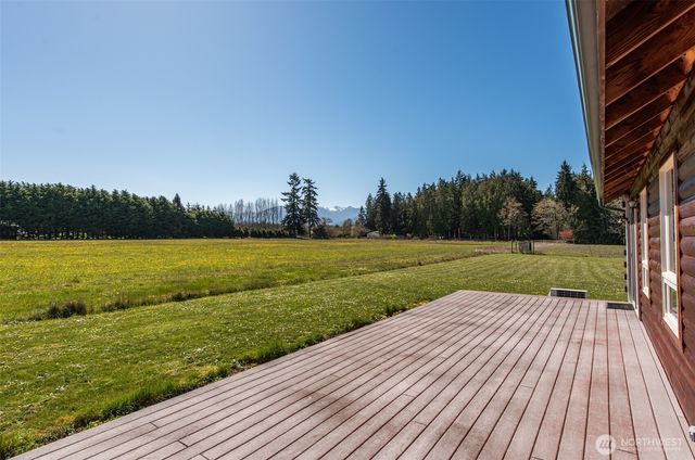 1688 Finn Hall Road, Port Angeles, WA 98362