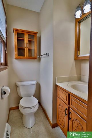 7105 Pine Drive, La Vista, NE 68128