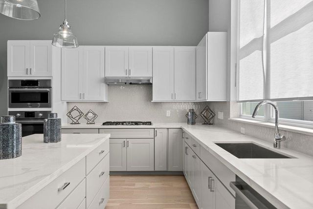2805 McCurdy ST 5, Austin, TX 78723