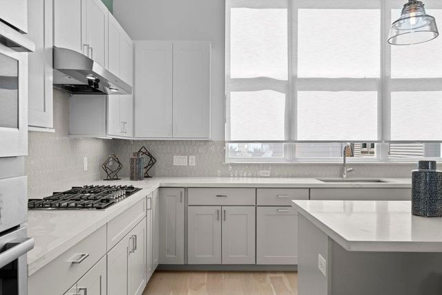 2805 McCurdy ST 5, Austin, TX 78723