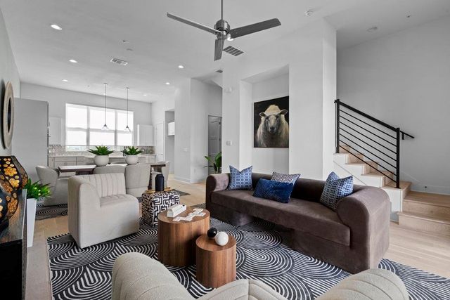 2805 McCurdy ST 5, Austin, TX 78723