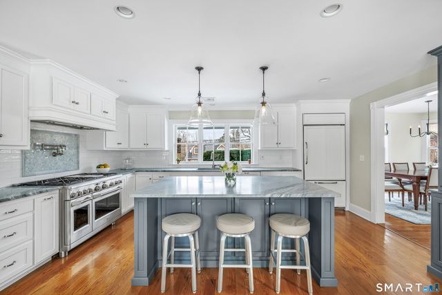 774 Fairfield Woods Road, Fairfield, CT 06825