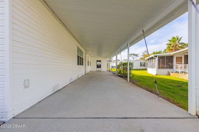 606 Mooring Lane, Edgewater, FL 32141