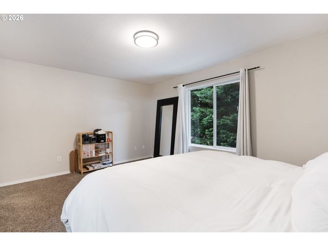 5154 Ne SCHOELER Cir, Hillsboro, OR 97124