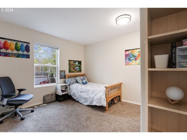 5154 Ne SCHOELER Cir, Hillsboro, OR 97124