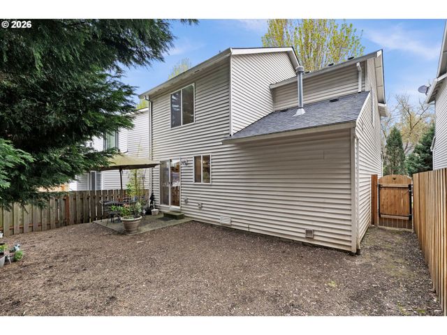 5154 Ne SCHOELER Cir, Hillsboro, OR 97124