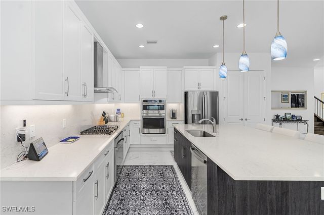 20389 Estero Crossing BLVD, Estero, FL 33928