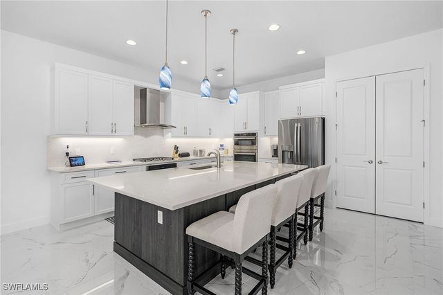 20389 Estero Crossing BLVD, Estero, FL 33928