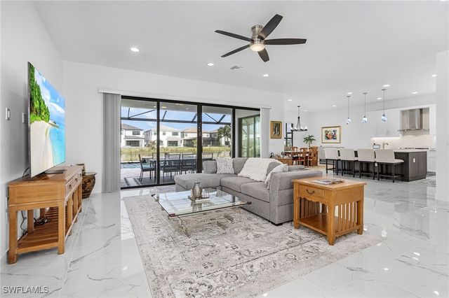 20389 Estero Crossing BLVD, Estero, FL 33928