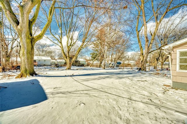 883 Brown Road, Irondequoit, NY 14622