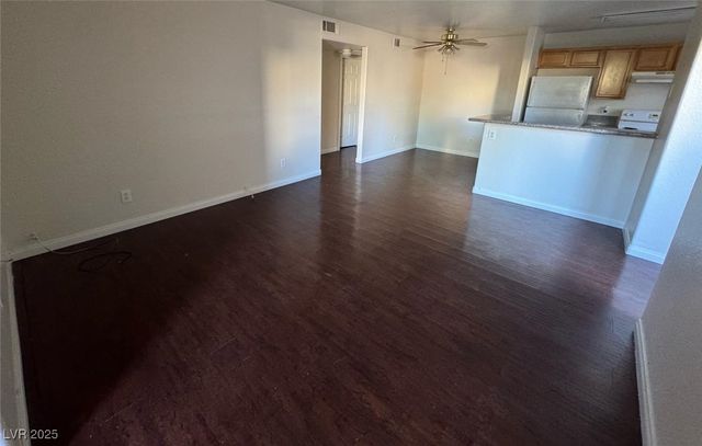 2966 Juniper Hills Boulevard 102, Las Vegas, NV 89142