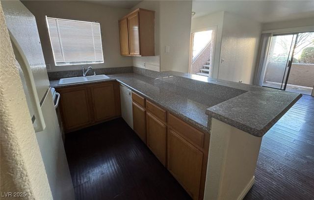 2966 Juniper Hills Boulevard 102, Las Vegas, NV 89142