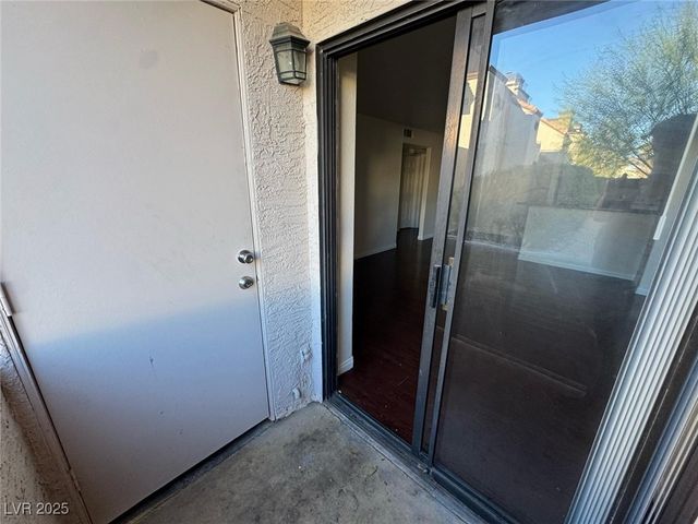 2966 Juniper Hills Boulevard 102, Las Vegas, NV 89142