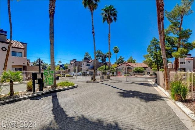 2966 Juniper Hills Boulevard 102, Las Vegas, NV 89142