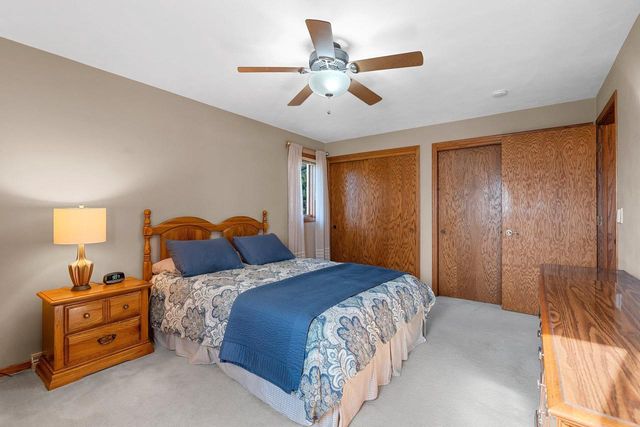 2967 W HIAWATHA DRIVE, Appleton, WI 54914