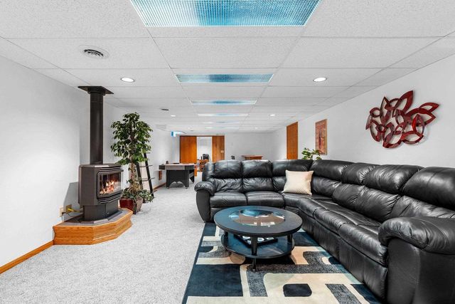 2967 W HIAWATHA DRIVE, Appleton, WI 54914