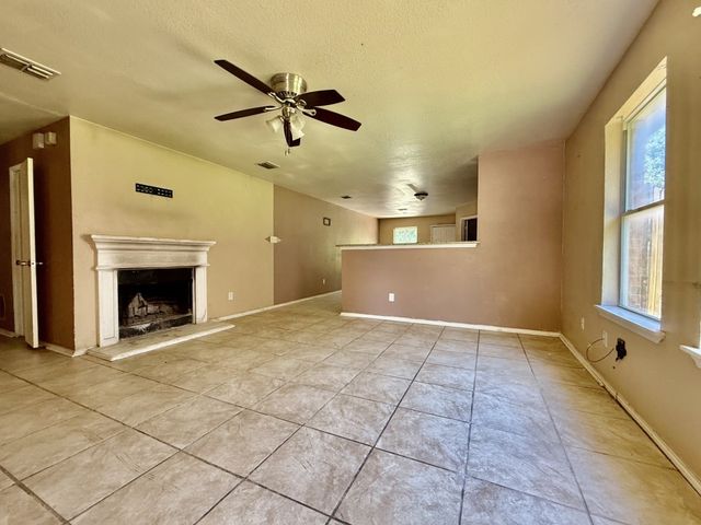 1144 Switchgrass Lane, Crowley, TX 76036
