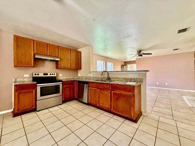 1144 Switchgrass Lane, Crowley, TX 76036