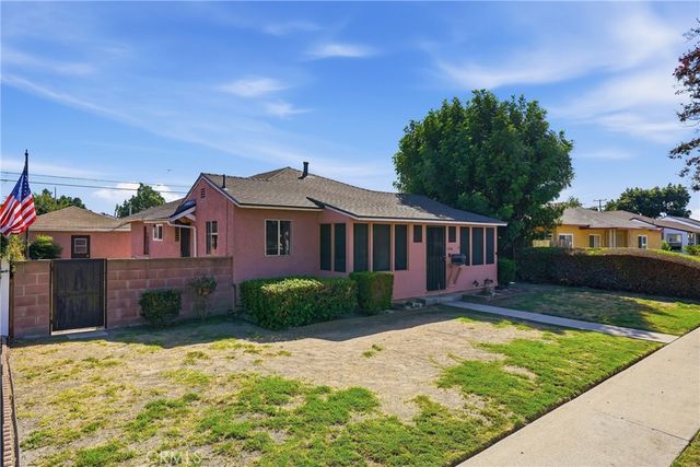 11246 Rosecrans Avenue, Norwalk, CA 90650
