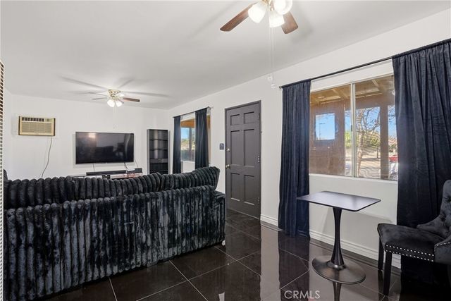 11246 Rosecrans Avenue, Norwalk, CA 90650
