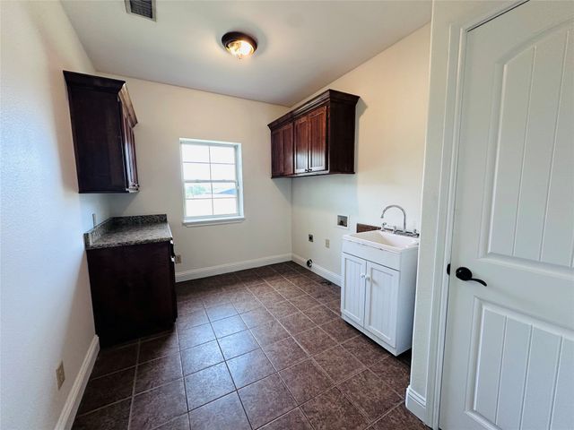192 Randy Street, Gun Barrel City, TX 75156