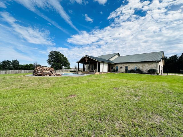 192 Randy Street, Gun Barrel City, TX 75156