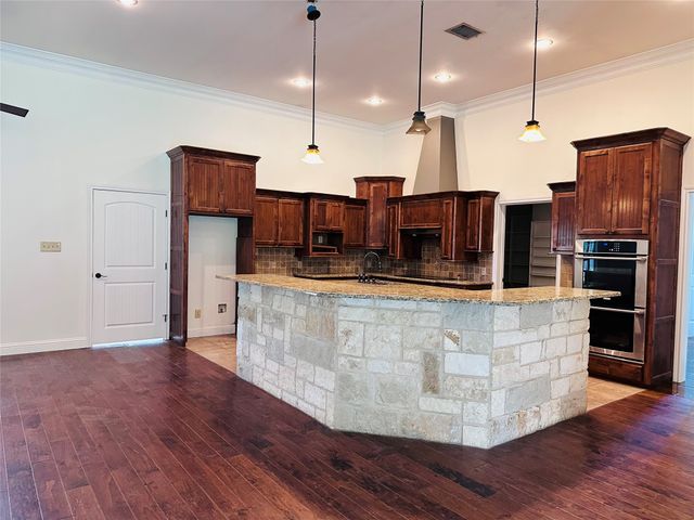 192 Randy Street, Gun Barrel City, TX 75156