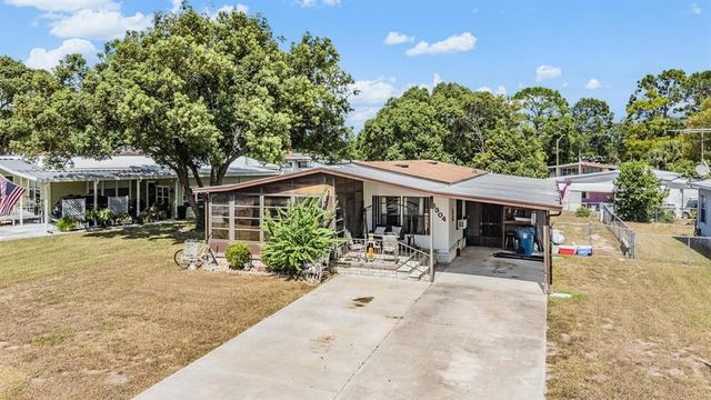 8304 WEATHERFORD AVENUE, Brooksville, FL 34613