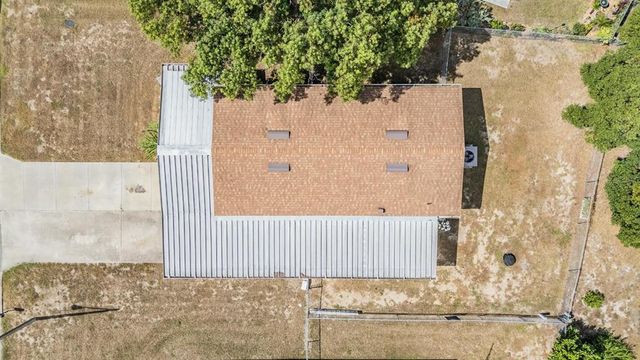 8304 WEATHERFORD AVENUE, Brooksville, FL 34613