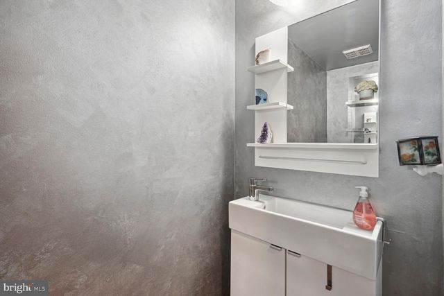 15050 RUMSON PL, Manassas, VA 20111