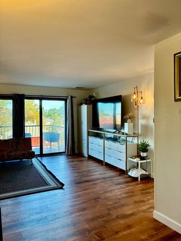 500 Washington St 403, Quincy, MA 02169