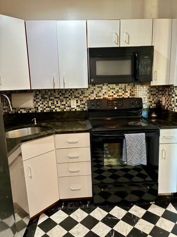 500 Washington St 403, Quincy, MA 02169