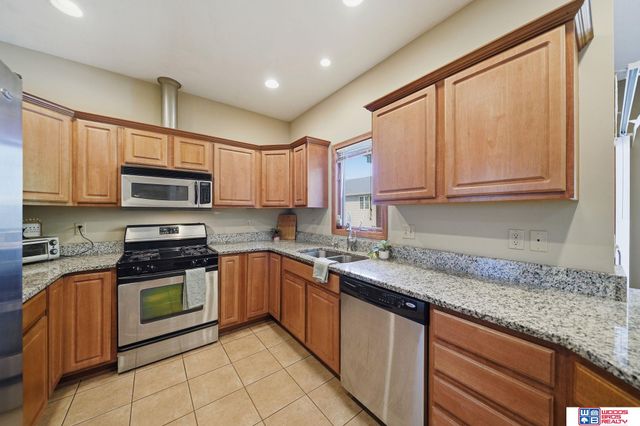 2250 Trevor Court, Lincoln, NE 68512