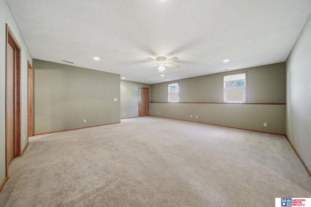 2250 Trevor Court, Lincoln, NE 68512