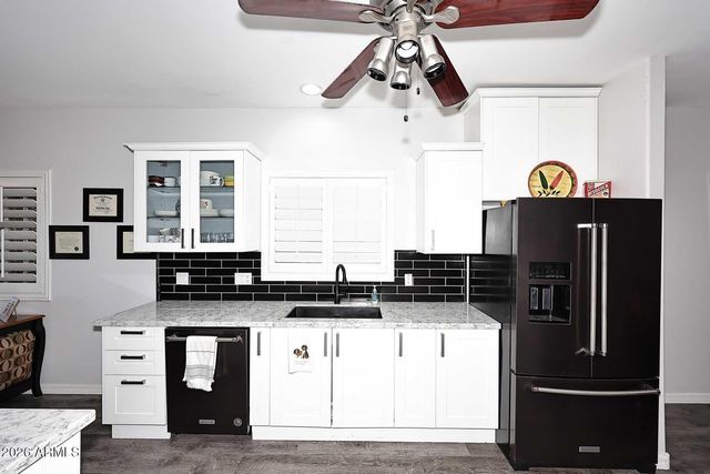 11011 N ZEPHYR Drive 105, Fountain Hills, AZ 85268